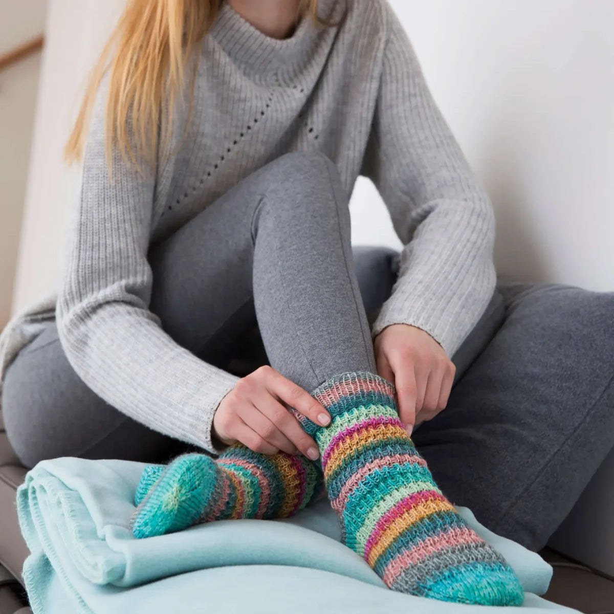 3509-05__Hot_Socks_Madena_4fach_B4_1920x1920